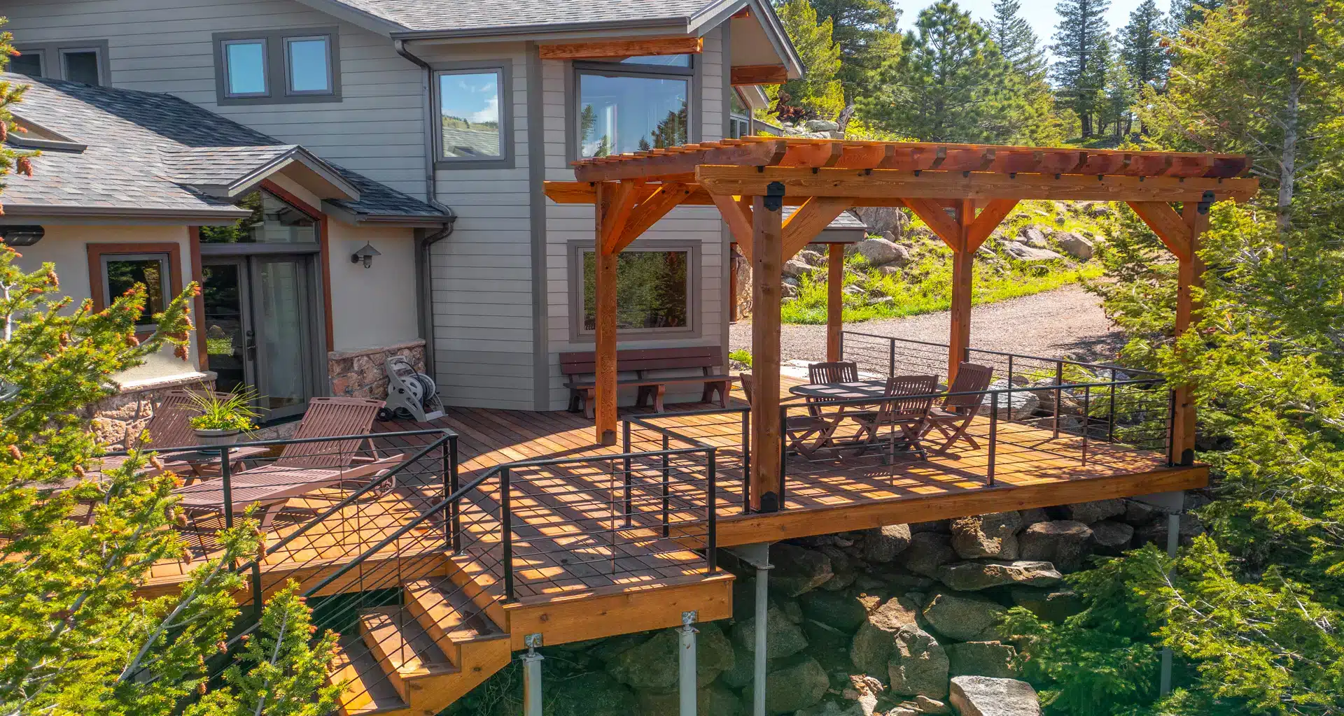 Pergola in Deck - Wooden pergolas builder in Colorado